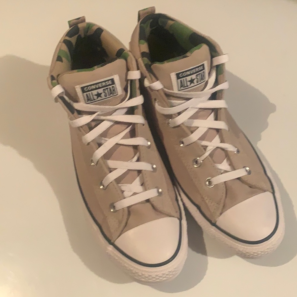 Men’s Chuck Taylor’s